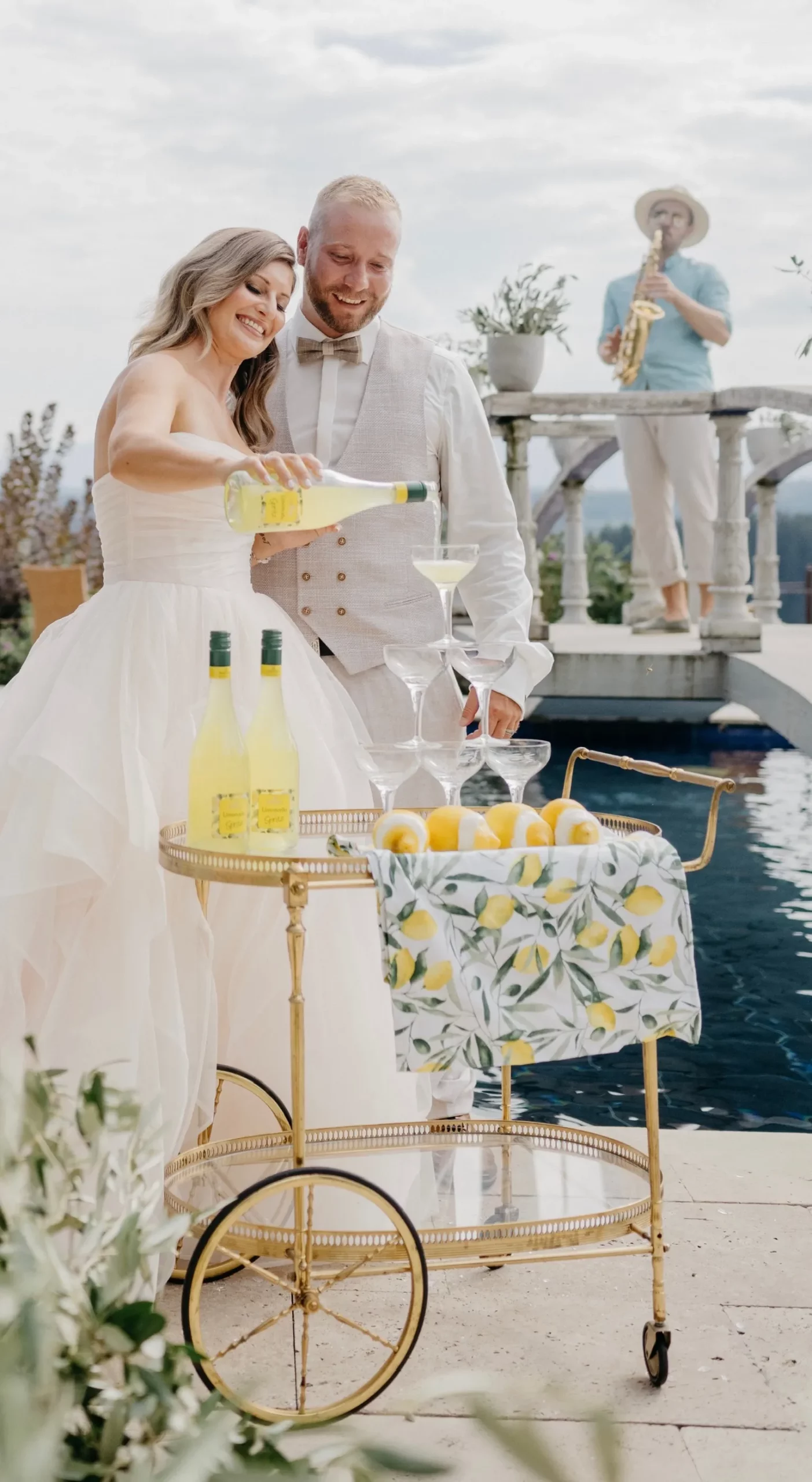Sommerhochzeit im Freien: Wann die Party nach drinnen zieht, Abbildung 1
